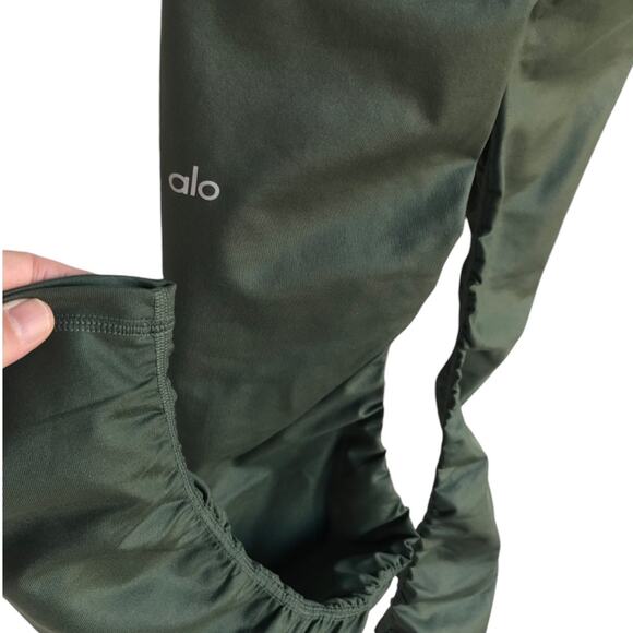 Alo Yoga Basil Green Idol Ruched Leggings size S - Picture 5 of 9